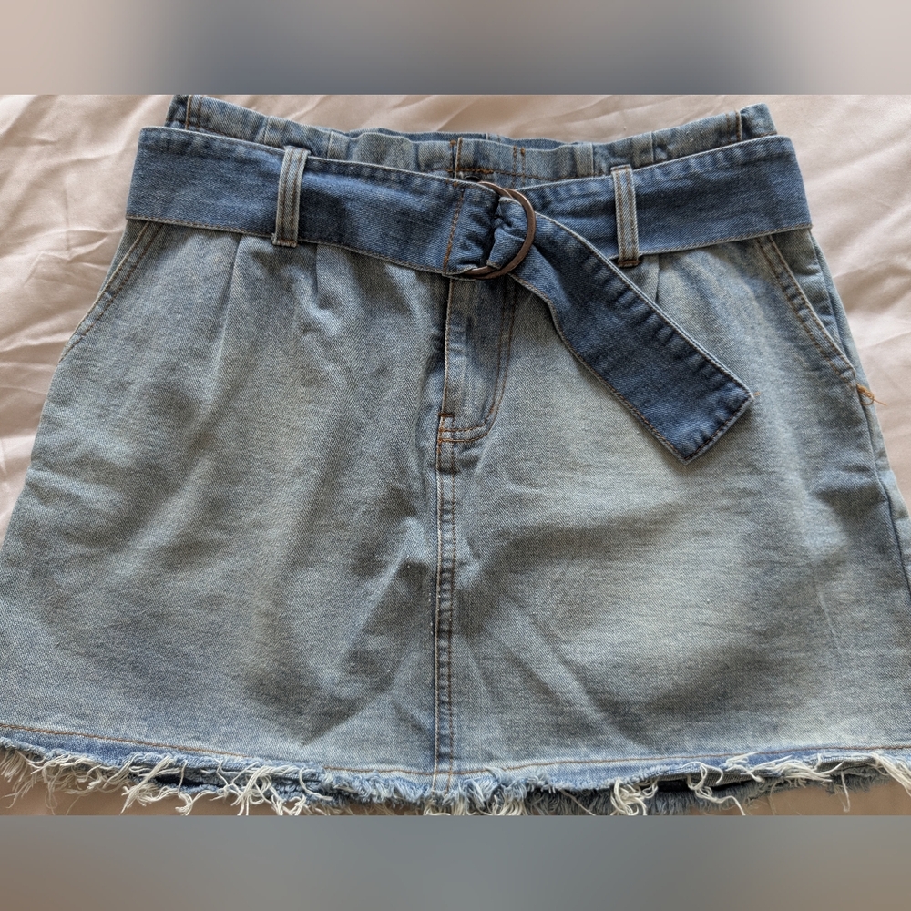 Women's Denim Belted Skirt